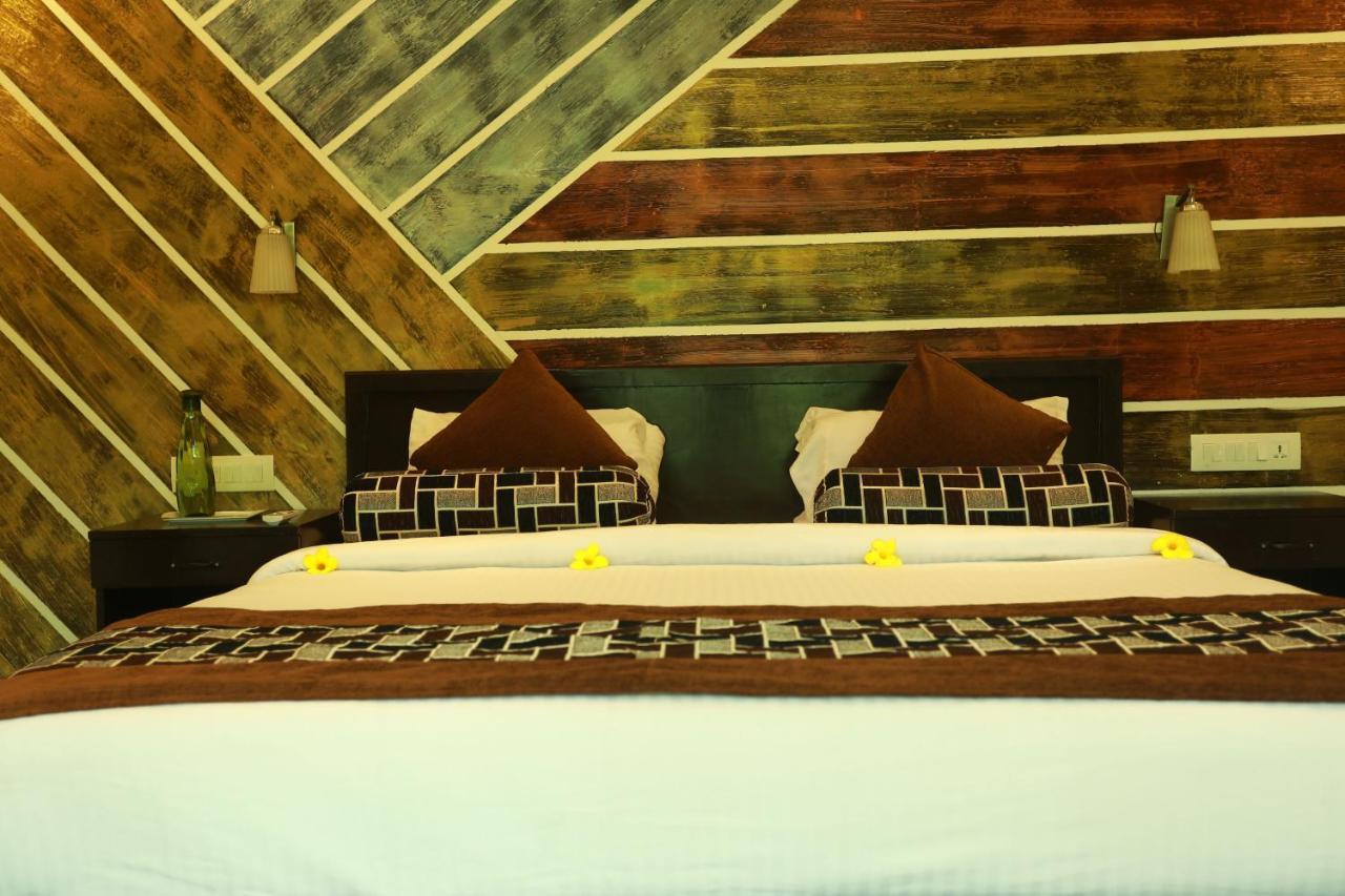 Lara Lake View Resort Тривандрум Экстерьер фото